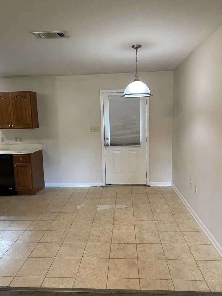 2213 Mustang St #NA - Photo 4 of 16