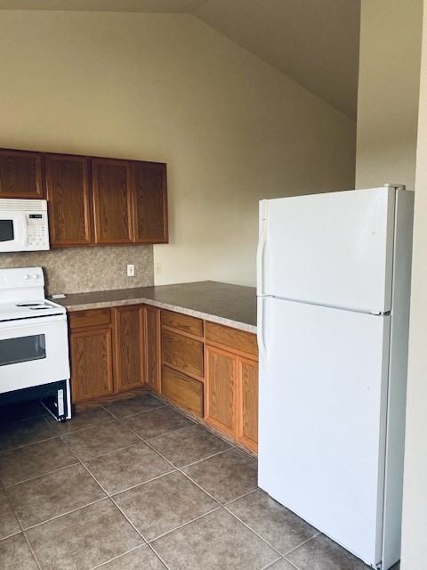 1761 Sheppard Rees Road #B - Photo 3 of 6