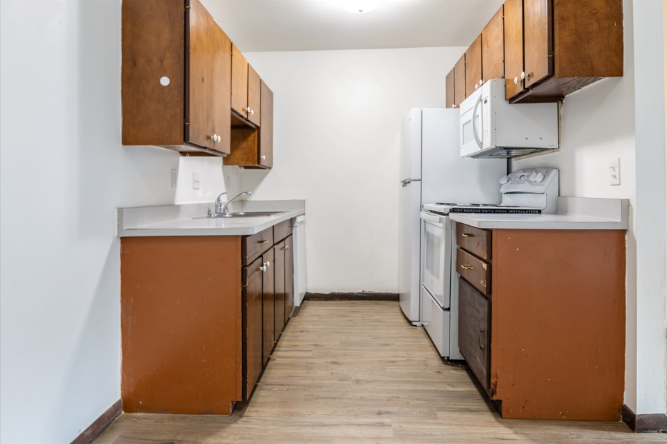 2505 Monterey Dr #6 - Photo 5 of 14