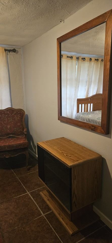 1004 Mcnamee St #NA - Photo 6 of 19