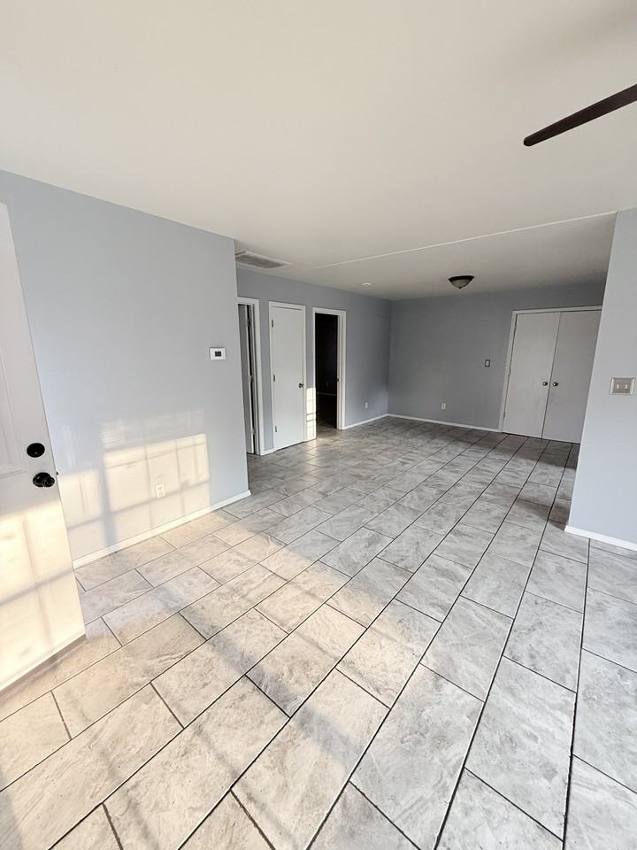 2904 Zion Pl #B - Photo 2 of 14