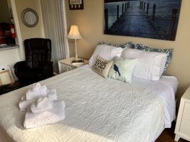 featured image of 108 Lakeside Villa #108