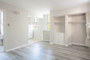 621 Greenup St #2R - Photo 1 of 1