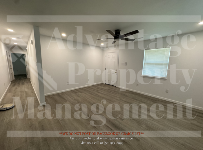 313 W Parker St - Photo 2 of 8