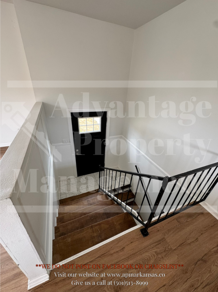 10823 Breckenridge Dr - Photo 2 of 13