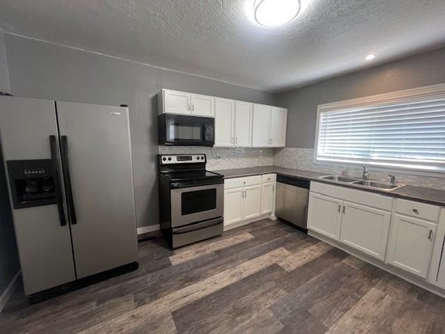 1313 S Newell St - Photo 3 of 27