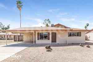 featured image of 4431 W Sierra St