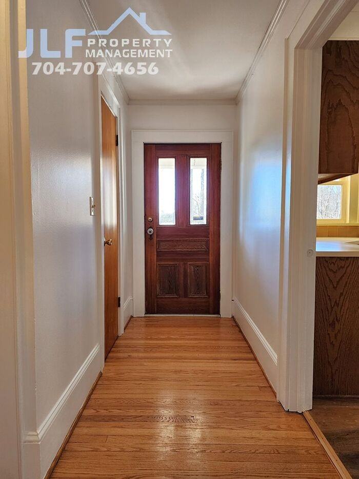 16301 Highway 52 - Photo 2 of 28