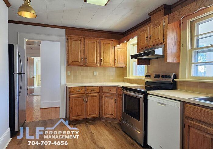 16301 Highway 52 - Photo 3 of 28