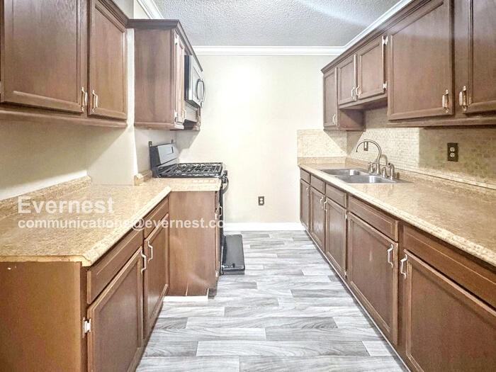 315 14th Street Ensley - Photo 2 of 20