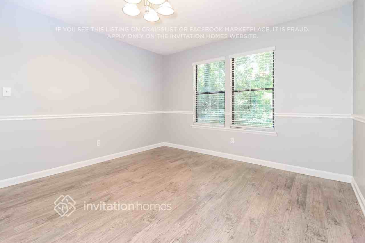 450 Padens Chase Ct - Photo 5 of 18