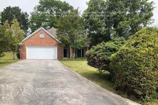 2363 Dover Ln - Photo 1 of 1