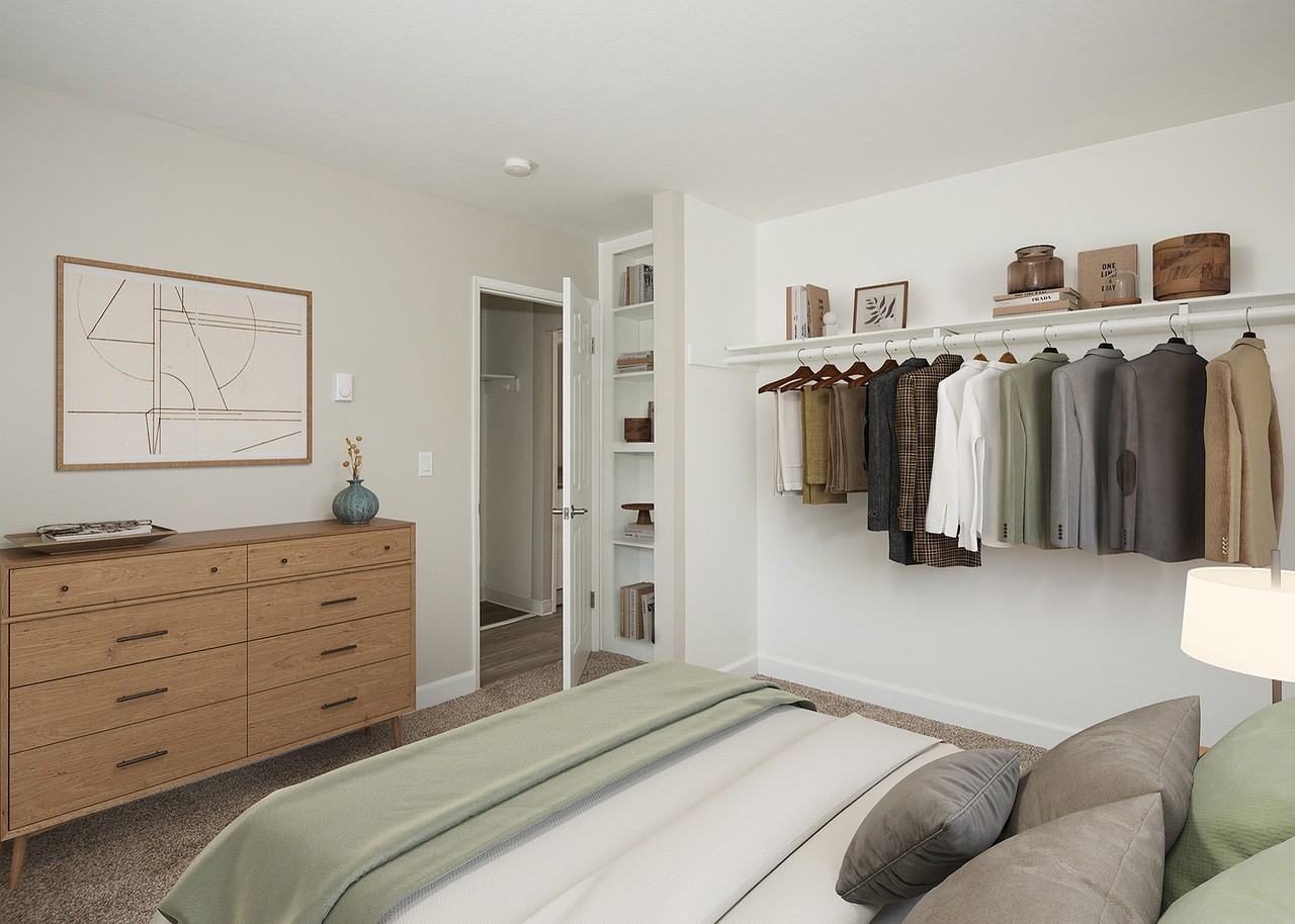 Alexander Vincent I - Photo 7 of 19