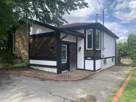 featured image of 66 Kennedy Ave