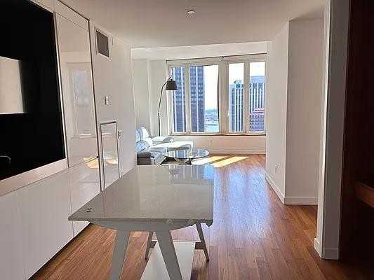 S William St #41B - Photo 4 of 20