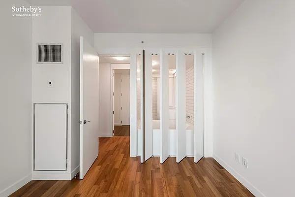 S William St #37F - Photo 7 of 20