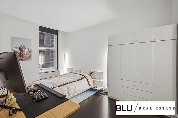 Broad St #6O - Photo 3 of 8