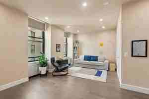 featured image of Broad St #9E