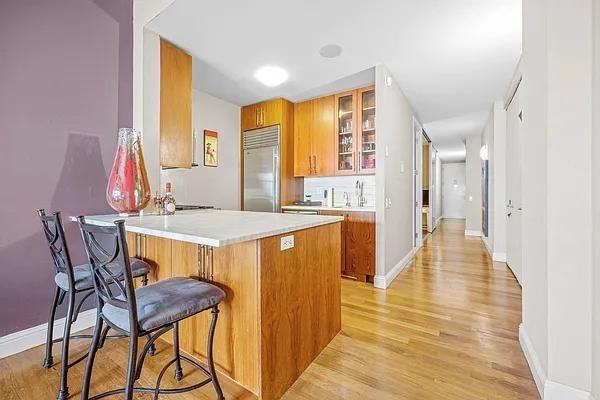 Greenwich St #714 - Photo 2 of 12