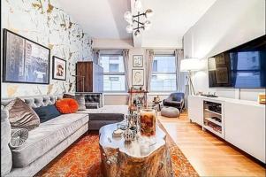 featured image of Greenwich St #716