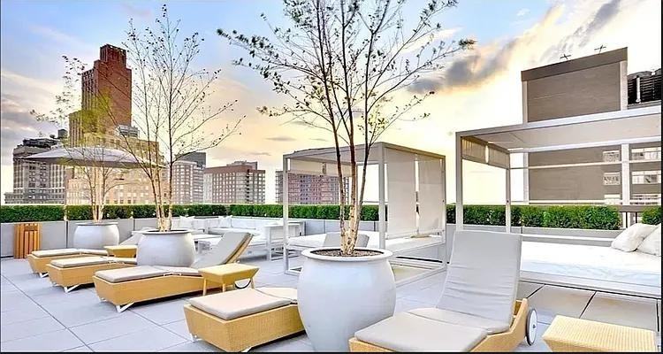 Greenwich St #317 - Photo 4 of 6