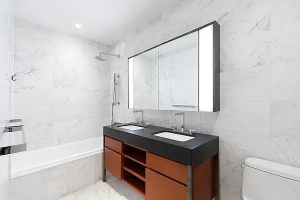 Wall St #24R - Photo 7 of 11