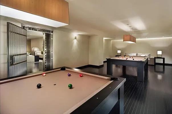 Pine St #2414 - Photo 6 of 20