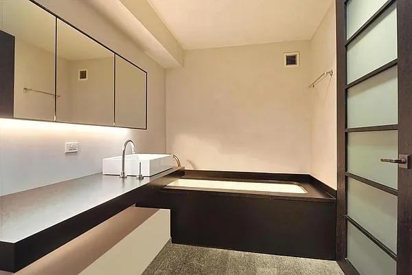 Pine St #805 - Photo 3 of 6