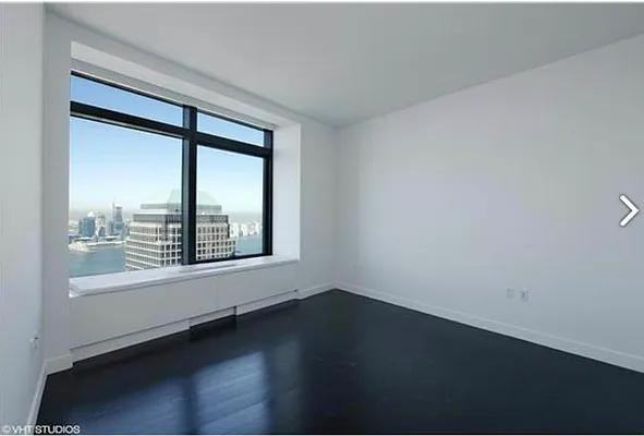 Washington St #39A - Photo 2 of 5