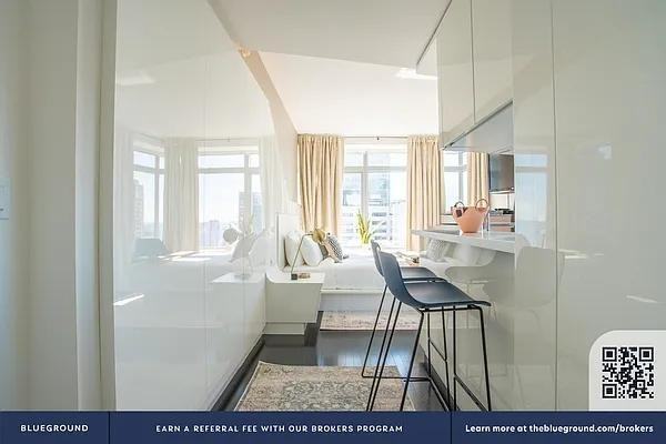 Washington St #29A - Photo 2 of 8