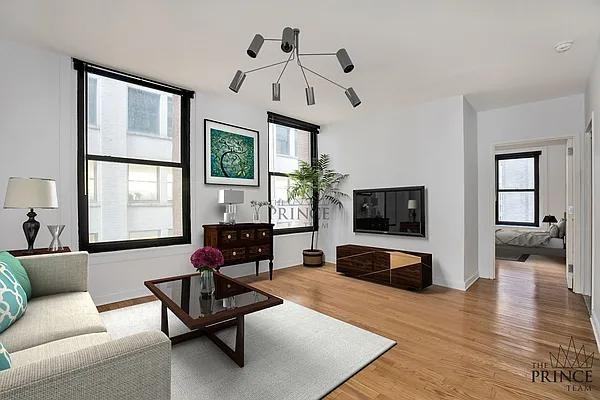 Pine St #8F - Photo 7 of 20