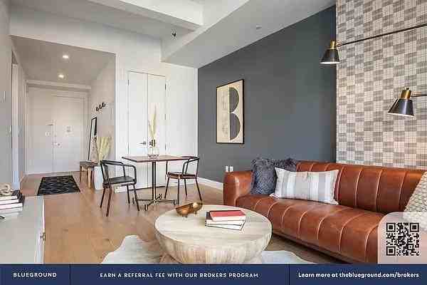 Murray St #1604 - Photo 4 of 20