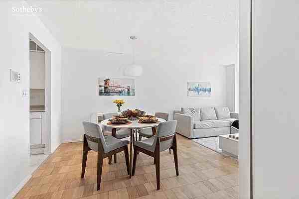 Rector Pl #5L - Photo 5 of 20