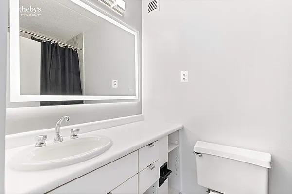 Rector Pl #5L - Photo 7 of 20