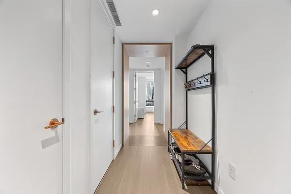 Willoughby St #18C - Photo 6 of 20