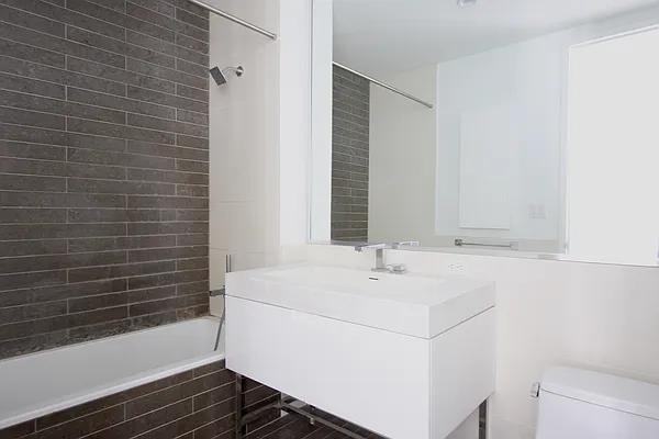 Bridge St #35F - Photo 7 of 20