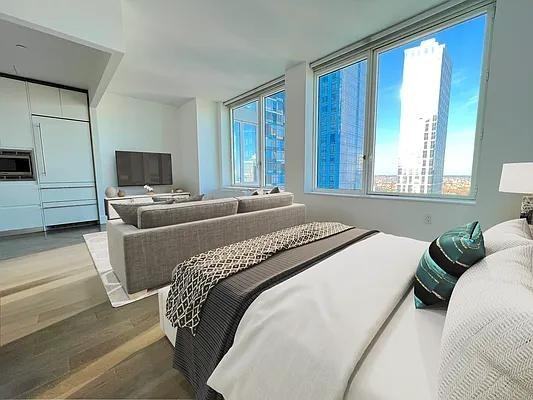 Bridge St #38D - Photo 3 of 20