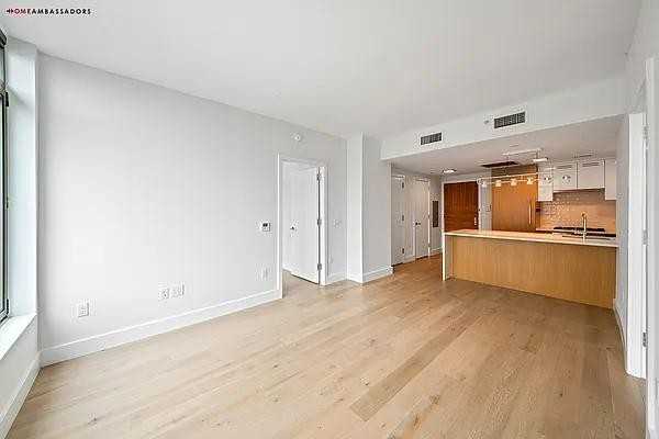 Schermerhorn St #C15 - Photo 2 of 9