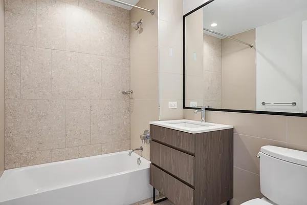 Livingston St #1602 - Photo 4 of 8