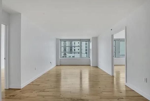 Duffield St #8K - Photo 4 of 20