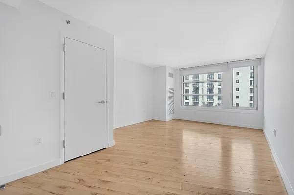 Duffield St #8M - Photo 4 of 20