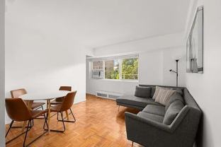 Adams St #4E - Photo 1 of 1