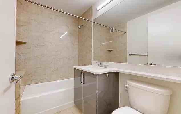 Hanover Sq #20L - Photo 4 of 10