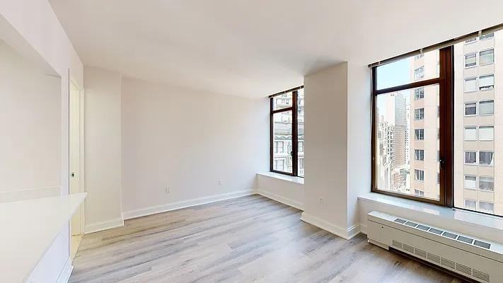 Hanover Sq #17X - Photo 2 of 9