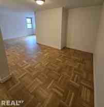 E 79th St #7A - Photo 1 of 1