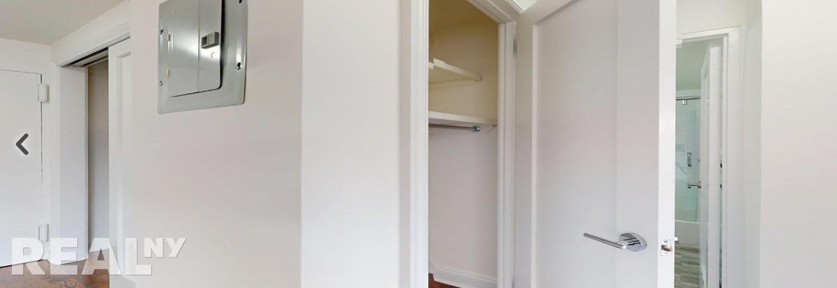 E 16th St #02KL - Photo 3 of 6