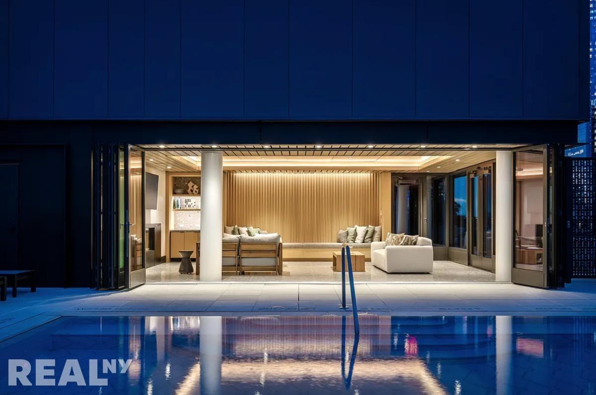 W 28th St #S22A - Photo 4 of 15