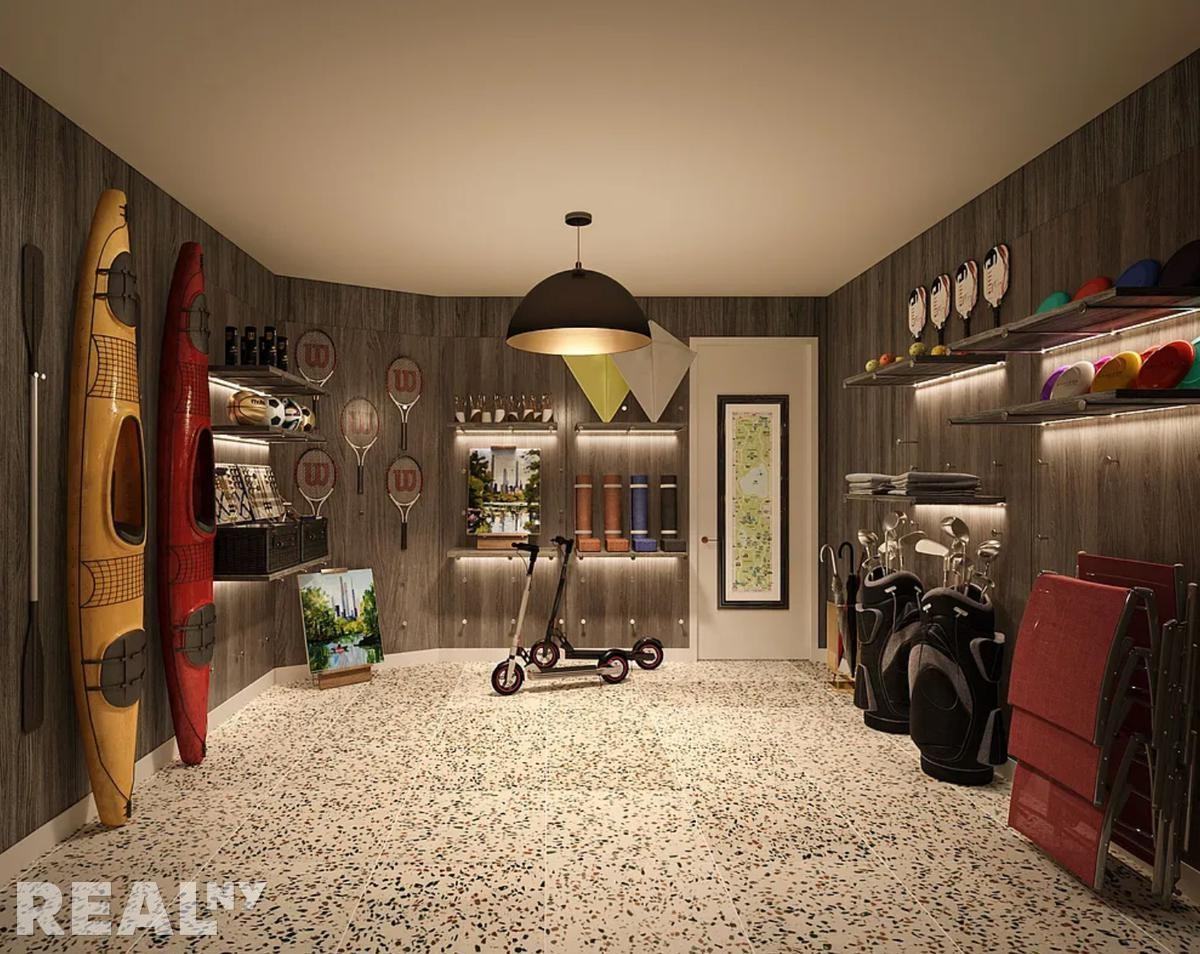 W 60th St #25D - Photo 2 of 17