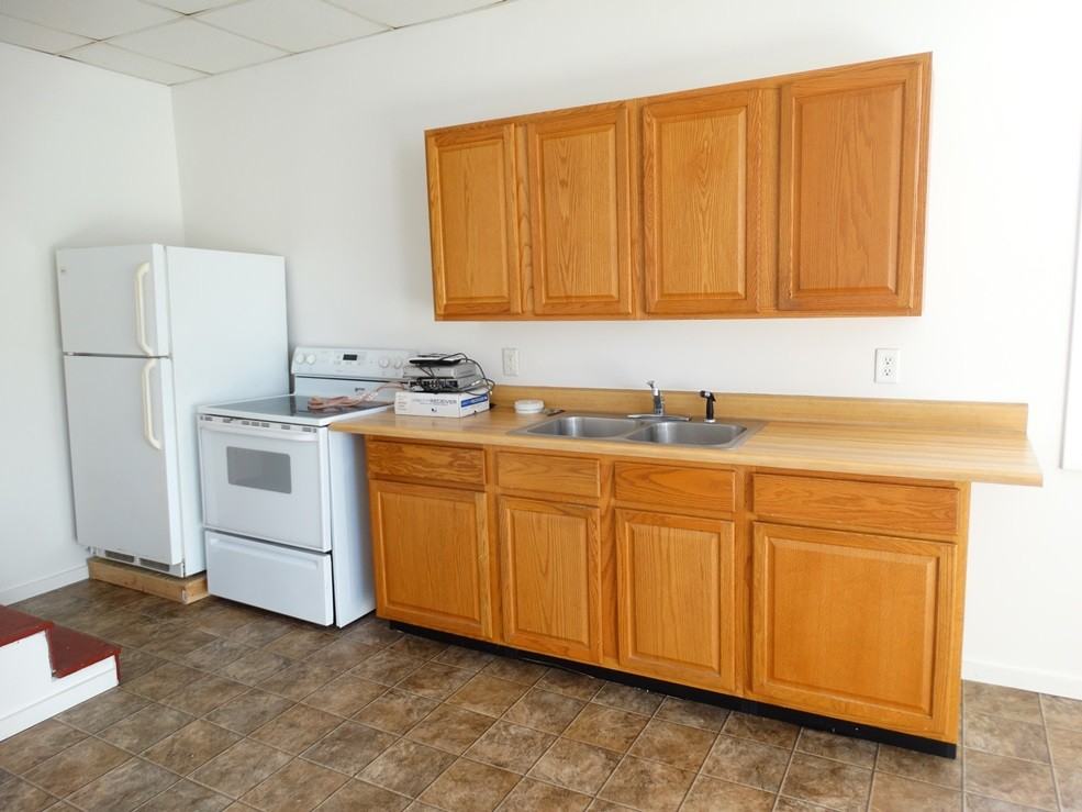 2605 Heidelberg Ave #3 - Photo 3 of 9