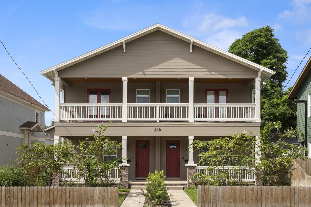 210 E Columbus Dr #A - Photo 3 of 29